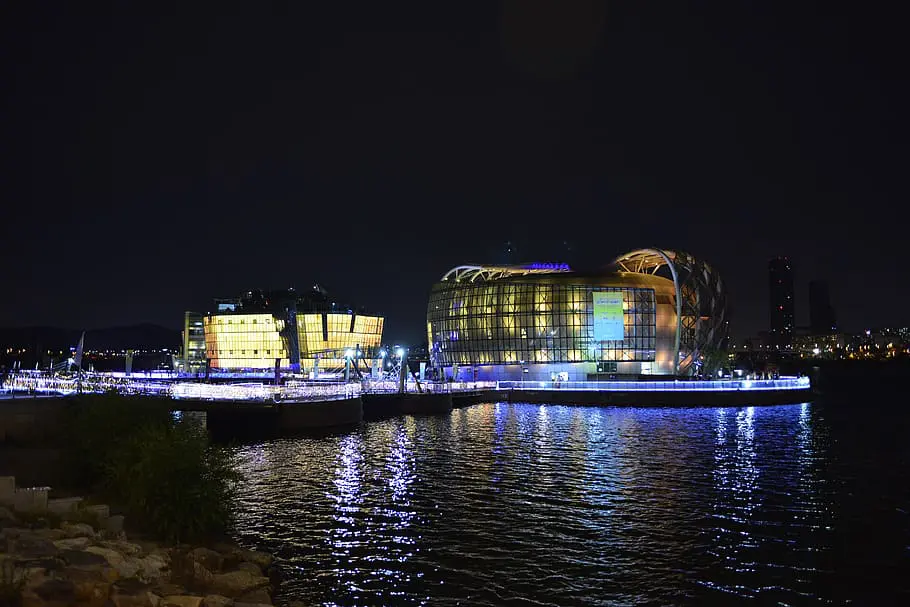Îles flottantes Sebit au Fleuve Han