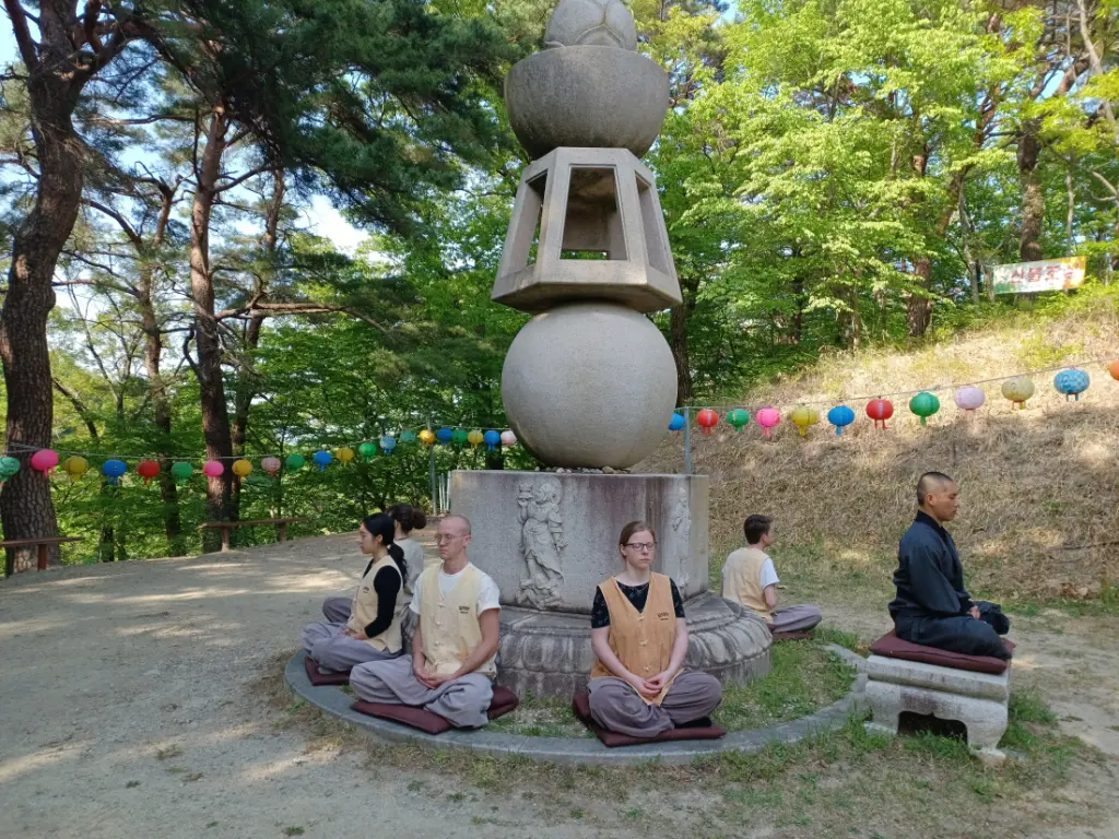 séance de méditation templestay golgulsa