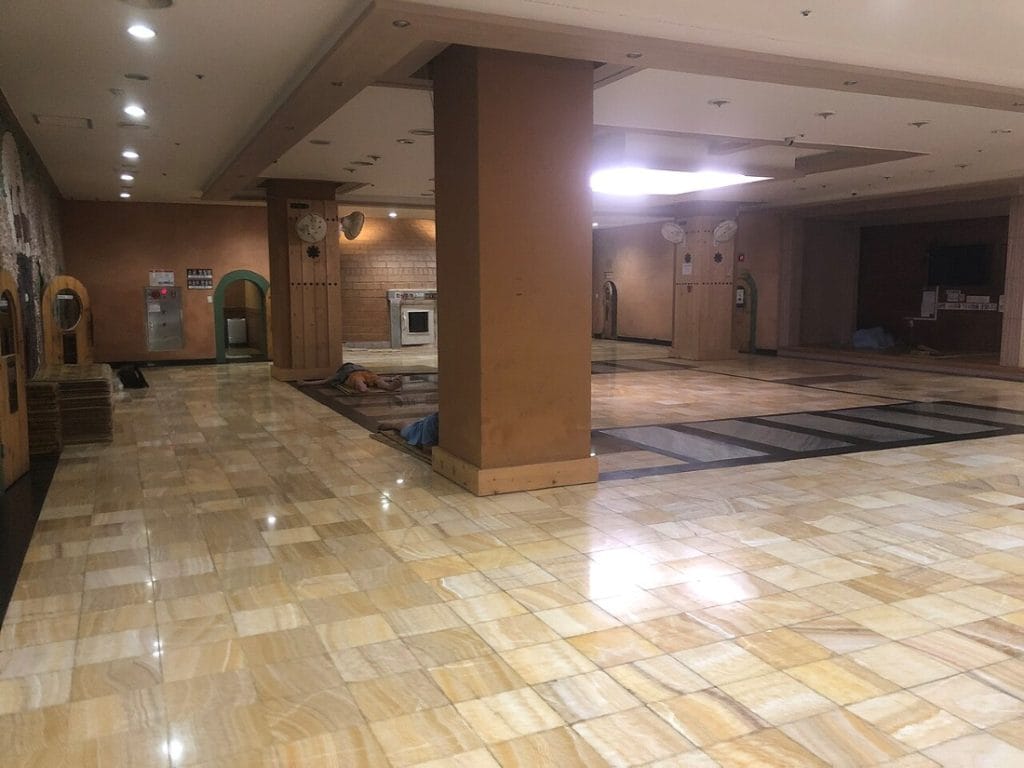 Salle de repos d'un jjimjilbang en Corée du Sud